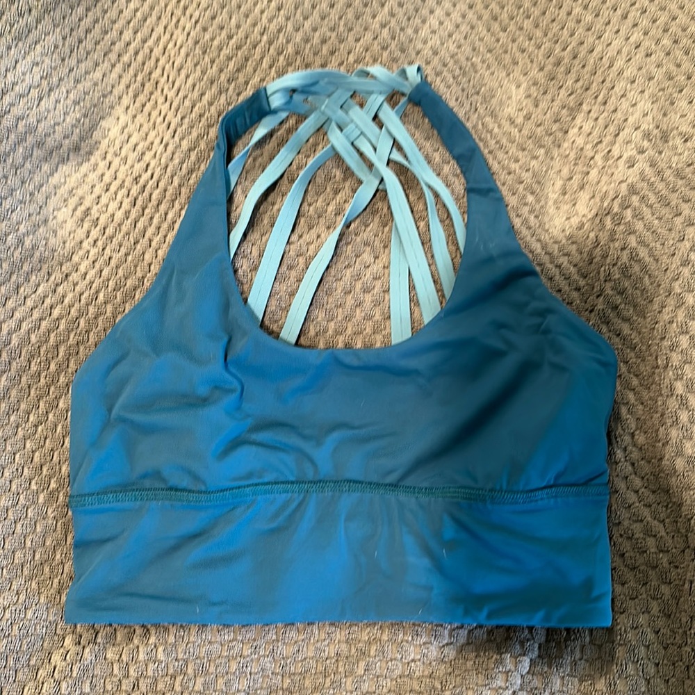 Lululemon free to be long line bra green